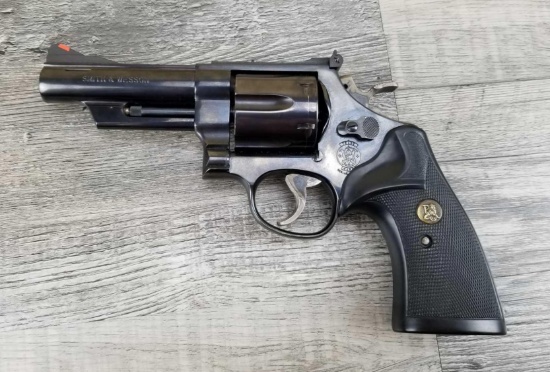SMITH & WESSON MODEL 29-5