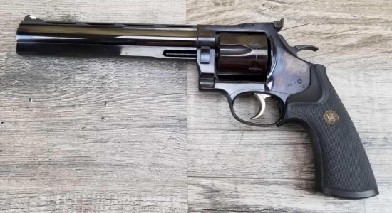 DAN WESSON MODEL 44 VH