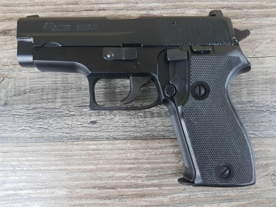 SIG SAUER MODEL P225