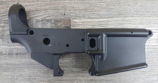LAR MODEL GRIZZLY-15