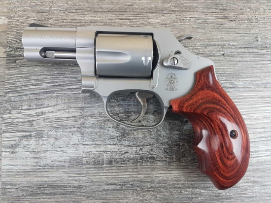 SMITH & WESSON MODEL 60-14 LADY SMITH