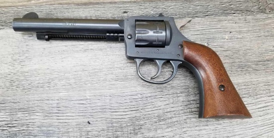 HARRINGTON & RICHARDSON (H&R) MODEL 949