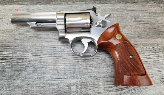 SMITH & WESSON MODEL 66-1