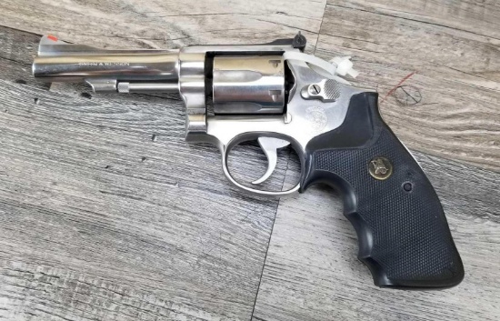 SMITH & WESSON MODEL 67-1