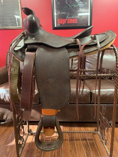 HAPPY TRAILS CHILDREN'S FOUNDATION- VEACH ROPING SADDLE