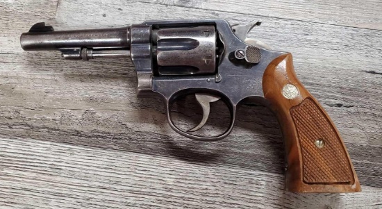 SMITH & WESSON MODEL 10
