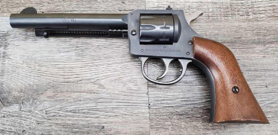HARRINGTON & RICHARDSON (H&R) MODEL 949