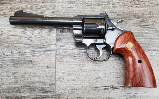 COLT OFFICERS MODEL SPECIAL