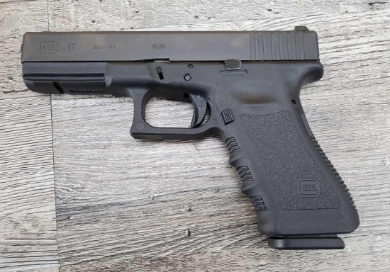 GLOCK MODEL 17