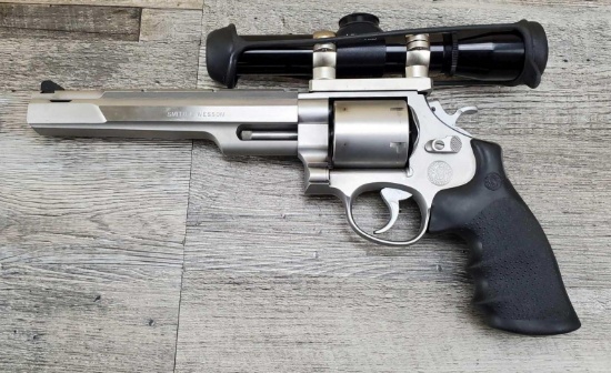 SMITH & WESSON MODEL 629-4 HUNTER PLUS