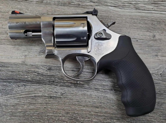 SMITH & WESSON MODEL 686-6