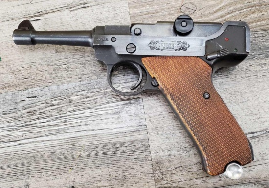 STOEGER MODEL LUGER