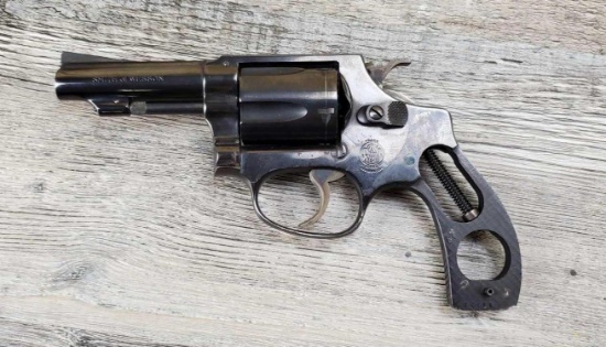 SMITH & WESSON MODEL 36