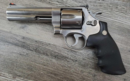 SMITH & WESSON MODEL 629-3