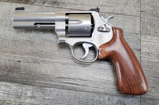 SMITH & WESSON MODEL 625-8(JM)