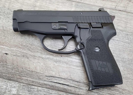 SIG SAUER MODEL P239