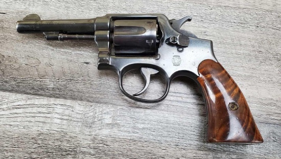 SMITH & WESSON MODEL 10