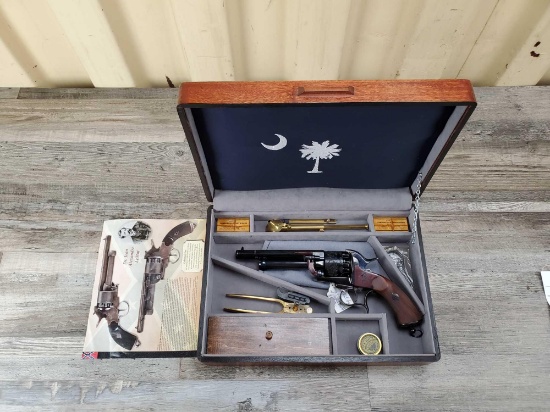 NAVY ARMS MODEL LEMAT