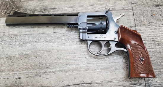 HARRINGTON & RICHARDSON (H&R) MODEL 939