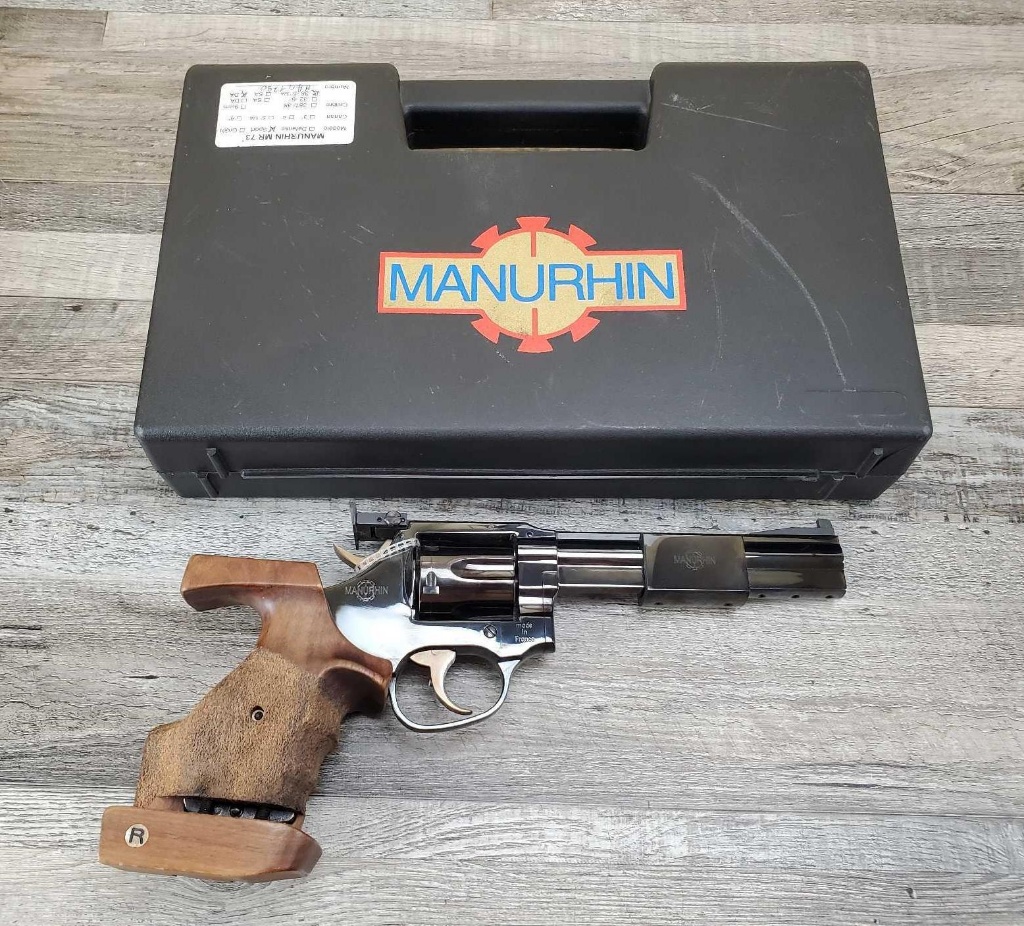 Manurhin Mr73 38 — Lot 207 — Fall Firearms Auction – Antique, Military & Collector Guns October 1, 2022