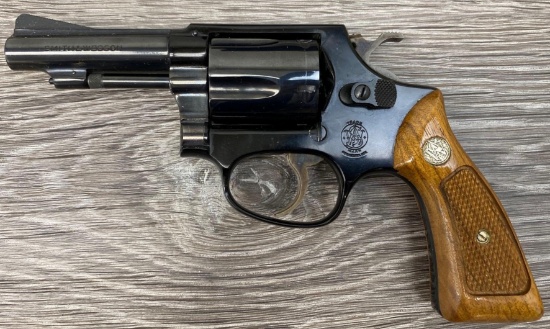 SMITH & WESSON 37 .38 SPECIAL REVOLVER