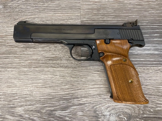SMITH & WESSON 41 .22LR SEMI AUTO PISTOL