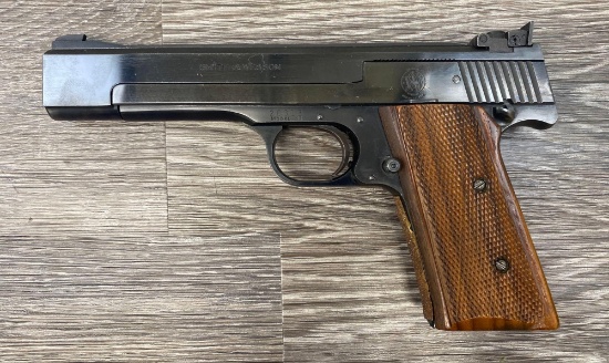 SMITH & WESSON 46 .22 SEMI-AUTOMATIC PISTOL