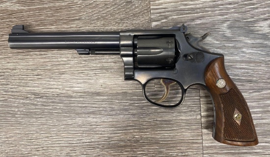 SMITH & WESSON 10 .38 SPL REVOLVER