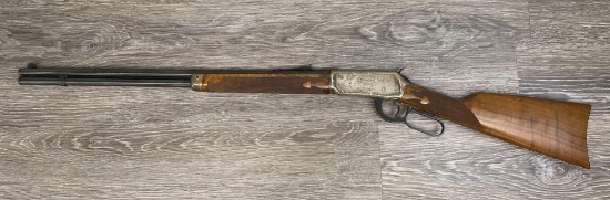 WINCHESTER LEGENDARY FRONTIERSMAN .38-55 LEVER ACTION RIFLE
