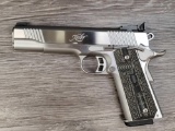 KIMBER STAINLESS GOLD MATCH II .45 ACP PISTOL W/FACTORY PADDED HARD CARRY CASE