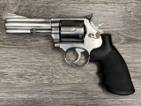 SMITH & WESSON MODEL 686 .357 MAGNUM CALIBER DA REVOLVER