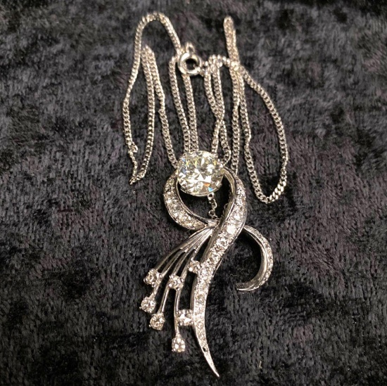 BEAUTIFUL ART DECO PENDANT WITH ROUND 2.4 CT DIAMOND