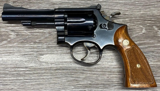 SMITH & WESSON MODEL 15-3 TARGET MASTERPIECE DA .38 S&W SPECIAL CALIBER REVOLVER (CIRCA 1973)