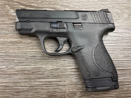 SMITH & WESSON M&P SHIELD SEMI-AUTO PISTOL 9MM CAL