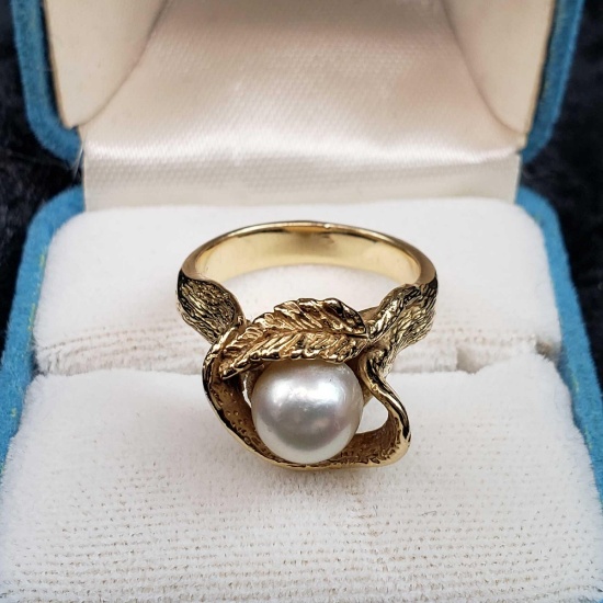 DESIGNER RING IN 14K YELLOW GOLD