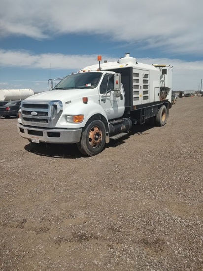 2008 Ford F-650 S/A Vacuum Truck