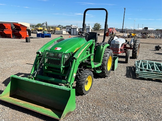 John Deere 3320 4x4 Diesel Tractor
