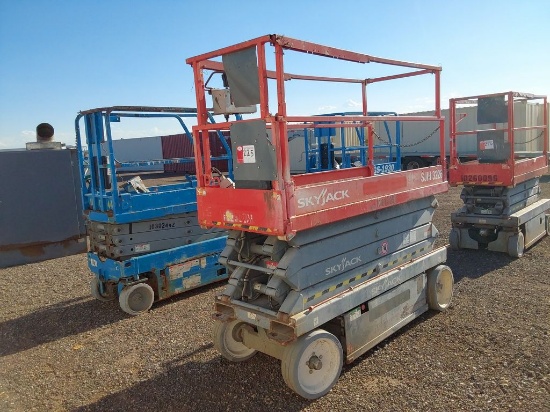 2018 Skyjack SJIII3226 Scissor Lift