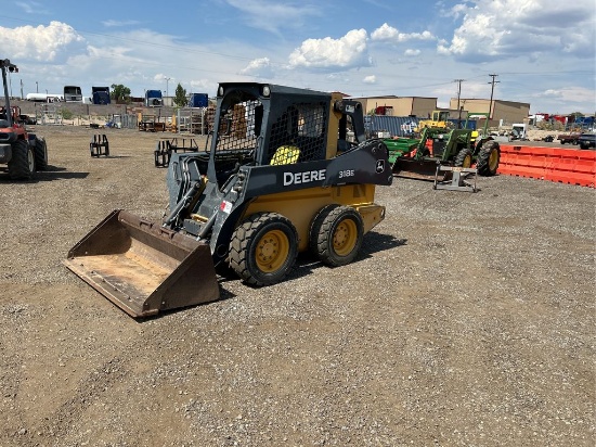 2015 John Deere 318E Skid Steer