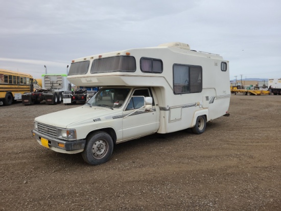 1986 Toyota Sunrader Classics B Plus Motor Home