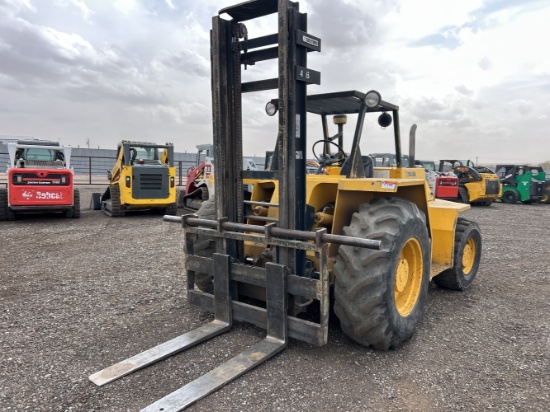 Selleck SD-80 8000lb Rough Terrain Forklift