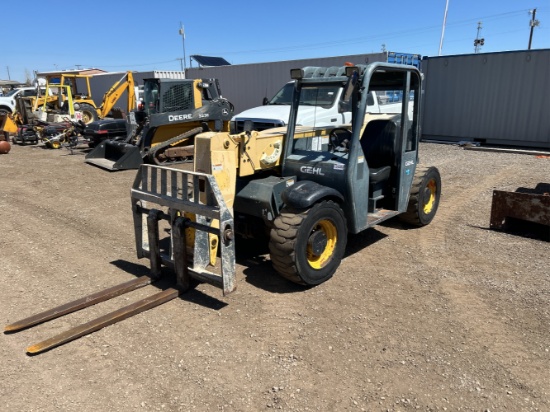Gehl RS5-19 5500 lb 4x4x4 Telescopic Forklift