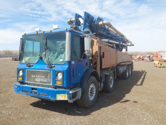 2005 Mack MR688S 47 Meter Tri/A  Concrete Pump Truck