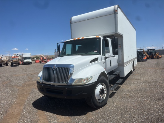 2004 International 4300 Crew Cab 4x2 Box Truck