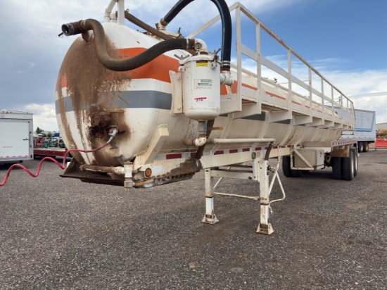 2017 Troxell Tank Trailer