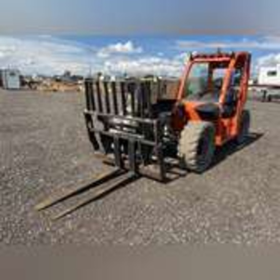 2017 JLG G5-18A 5500 lb 4x4x4 Telescopic Forklift