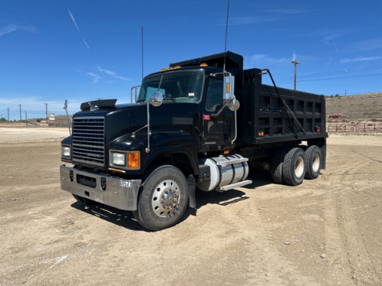 2010 Mack CHU613 T/A Dump Truck