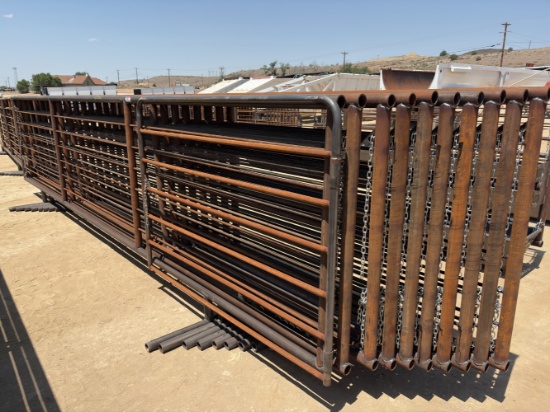 Qty (10) 68inx24ft Free Standing Livestock Panels W/ Gate
