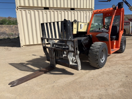 2014 JLG 5-18A 5,500lb 4x4x4 Telescopic Forklift