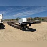 1999 New Commander 38 ft T/A End Dump Trailer